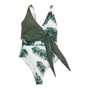 SweatyRocks Tropical Leaf One Piece Swimsuit‎ Size M Wrap Front Tie Waist Resort